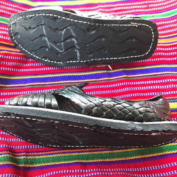 Men huaraches/sandals - Picture 3 of 6